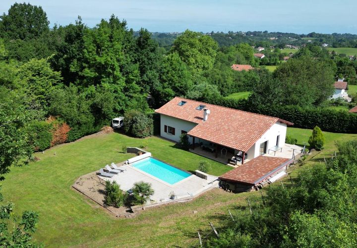 Villa i Ascain, Pyrenees-Atlantiques, Ascain - € 925.000 | Ref: EFBC0342252F468A - foto 1