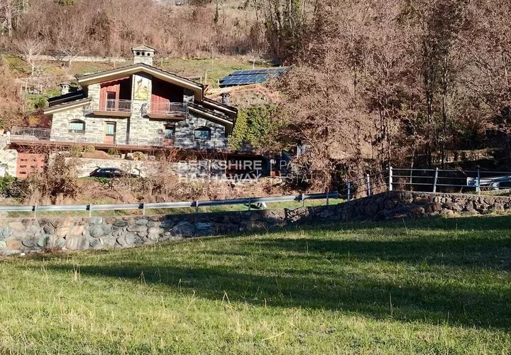 Helårsgrund i Quart, Aosta Valley, Quart - € 600.000 | Ref: AO16 - foto 1