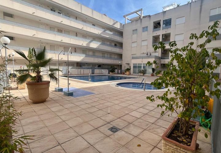 Leilighet i Almoradi, Alicante, Almoradi - € 88 000 | Ref: R-40182 - foto 1
