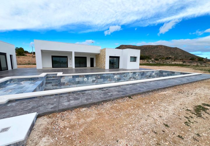 Villa i Aspe, Alicante, Aspe - € 374.000 | Ref: AM-AM-PLAZA ESPAÑA - foto 1
