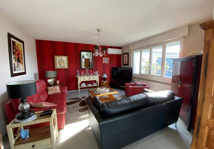 Villa i Maringues, Puy-de-Dome, Maringues - € 273.000 | Ref: 830039668940 - foto 1