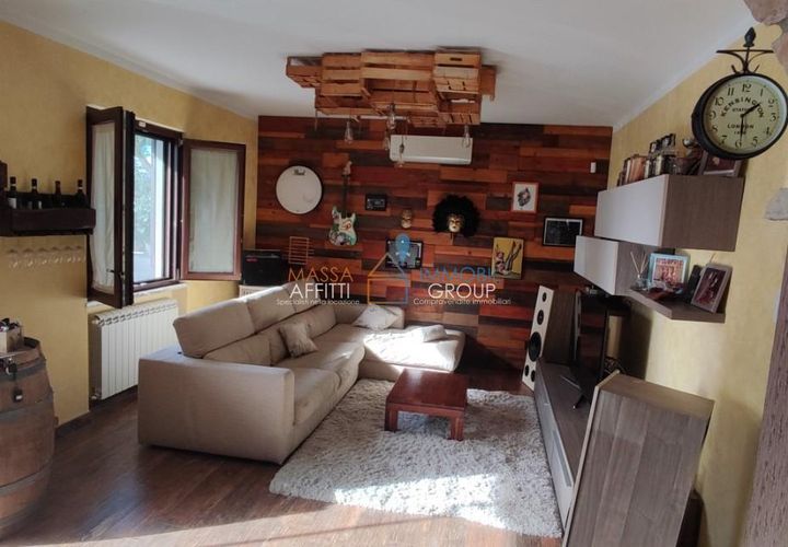 Byhus i Massa, Massa and Carrara, Massa - € 189.000 | Ref: 3606 - foto 1