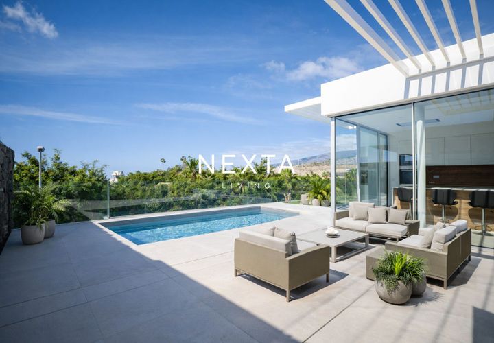 Villa i Adeje, Tenerife, Adeje - € 2.490.000 | Ref: 1052 - foto 1