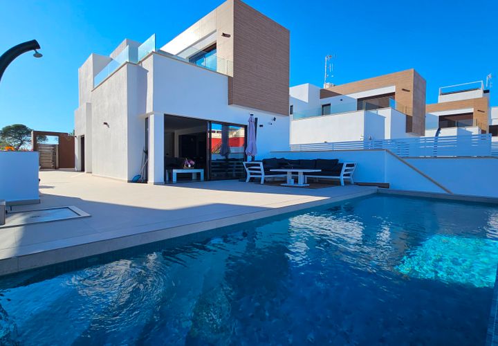 Villa i Algorfa, Alicante, Algorfa - € 749.900 | Ref: CLD-2972 - foto 1