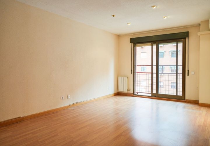 Leilighet i Madrid, Madrid, Madrid - € 350 000 | Ref: 2d051fb2-86c5-49f4-b - foto 1