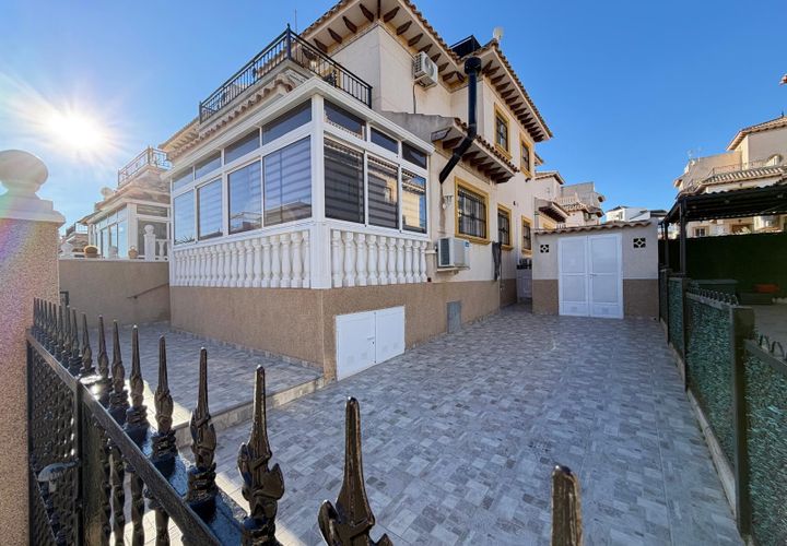 Rækkehus i Orihuela Costa, Alicante, Orihuela Costa - € 209.900 | Ref: A11262/6084 - foto 1