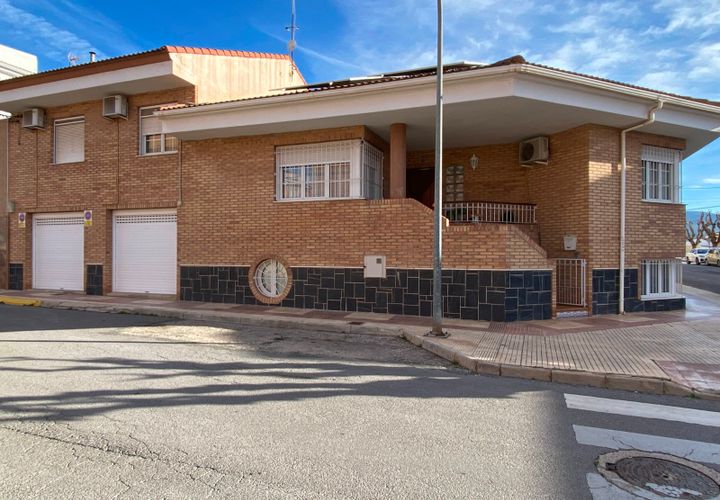 Byhus i Sax, Alicante, Sax - € 450.000 | Ref: 23199 - foto 1