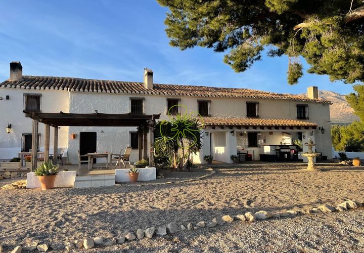 Landejendom i Chirivel, Almeria, Chirivel - € 499.000 | Ref: CRE-2632 - foto 1