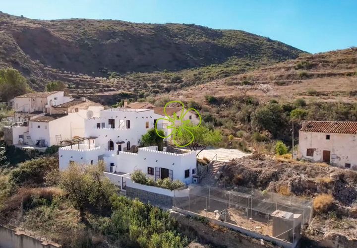 Landejendom i Albanchez, Almeria, Albanchez - € 174.995 | Ref: CRE-2418 - foto 1