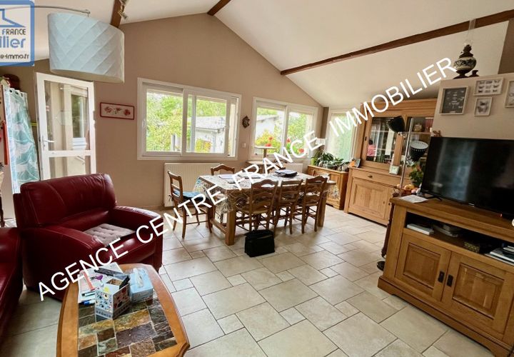 Haus in Bourges, Cher, Bourges - € 228.800 | Ref: 030011839 - Foto 1