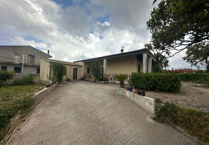 Villa i Modica, Ragusa, Modica - € 295.000 | Ref: 11694 - foto 1