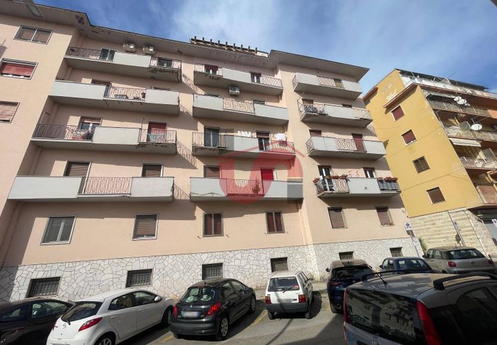 Lejlighed i Benevento, Benevento, Benevento - € 128.000 | Ref: AA39780 - foto 1