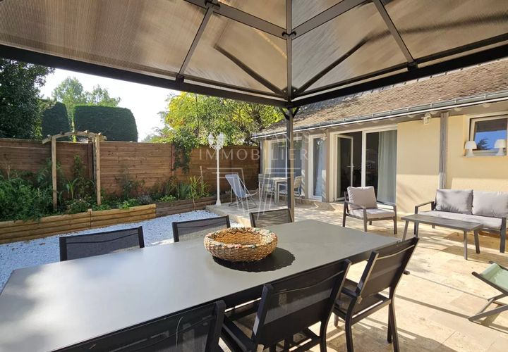 Villa a Deauville, Calvados, Deauville - € 550.000 | Ref: 85460644 - foto 1