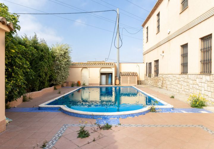 Villa i Valencia, Valencia, Valencia - € 950.000 | Ref: 0a040334-5781-4393-9 - foto 1