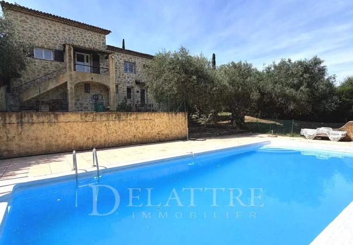 Villa i Le Rouret, Alpes-Maritimes, Le Rouret - € 950.000 | Ref: 86652242 - foto 1