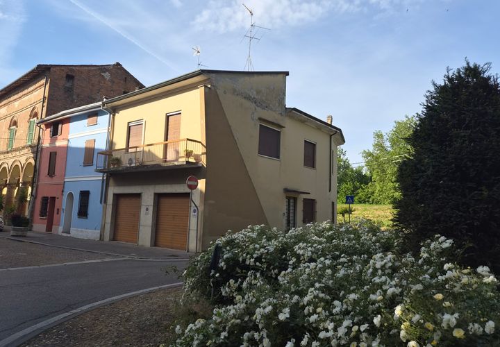 Villa a Casalmaggiore, Cremona, Casalmaggiore - € 180.000 | Ref: V162 - foto 1