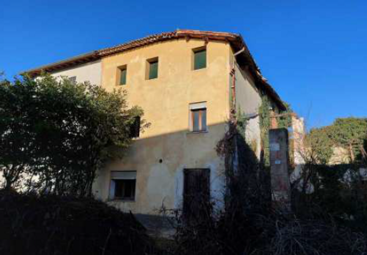 Villa i Loria, Treviso, Loria - € 54.000 | Ref: A.A. 298-235 - foto 1
