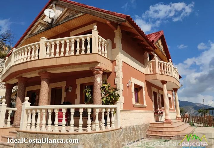 Villa a Confrides, Alicante, Confrides - € 380.000 | Ref: CC008 - foto 1