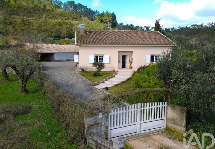 Byhus i Miranda do Corvo, Coimbra, Miranda do Corvo - € 298.500 | Ref: 820595 - foto 1