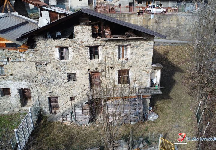 Villa i Edolo, Brescia, Edolo - € 78.000 | Ref: IMM.17 - foto 1