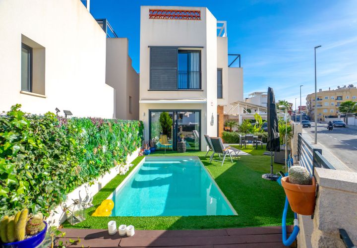 Villa i Benijofar, Alicante, Benijofar - € 349.000 | Ref: 13395 - foto 1