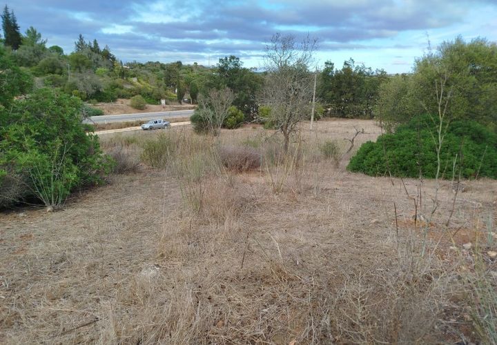Helårsgrund i Luz, Faro, Luz - € 750.000 | Ref: ANG 0109 - foto 1