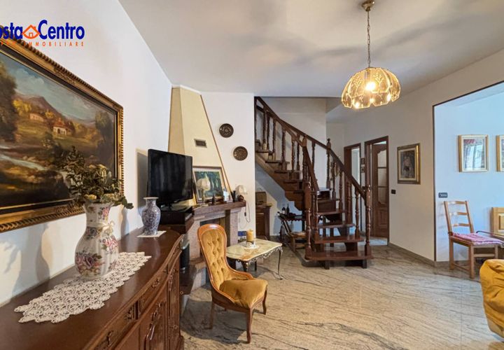 Lejlighed i Aosta, Aosta Valley, Aosta - € 310.000 | Ref: 5710 - foto 1