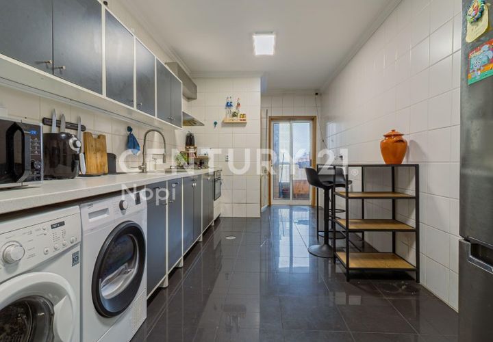 Lejlighed i Braga, Braga, Braga - € 359.900 | Ref: C0256-03401 - foto 1