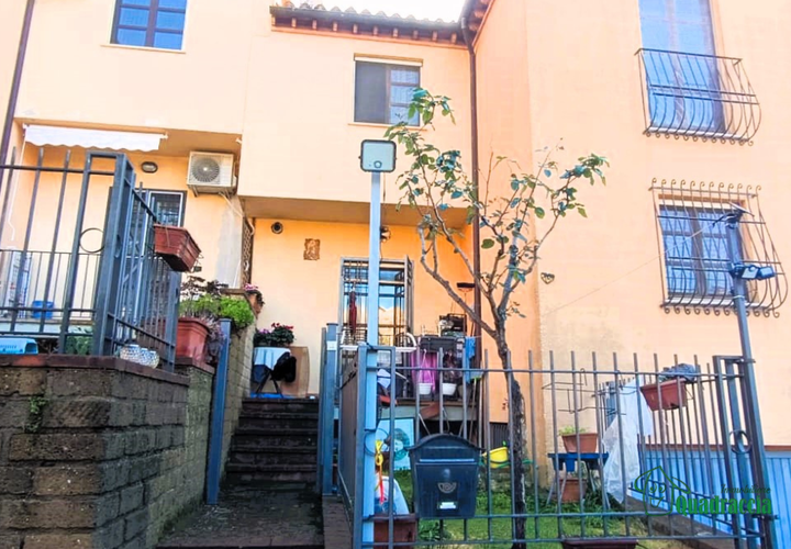Byhus i Giove, Terni, Giove - € 70.000 | Ref: .29 - foto 1