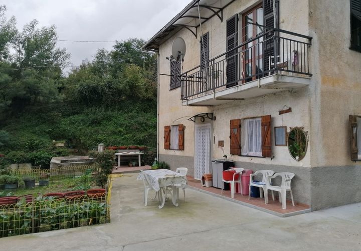 Villa a Ceranesi, Genoa, Ceranesi - € 150.000 | Ref: TORBI150 - foto 1