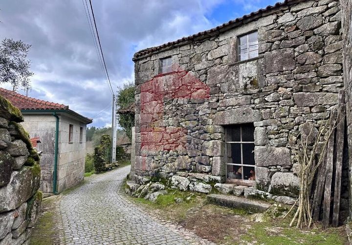 Byhus i Ponte da Barca, Viana do Castelo, Ponte da Barca - € 25.000 | Ref: 08801 - foto 1