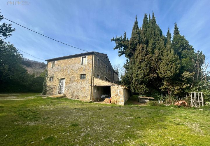 Landejendom i Ripatransone, Ascoli Piceno, Ripatransone - € 320.000 | Ref: 33992 - foto 1