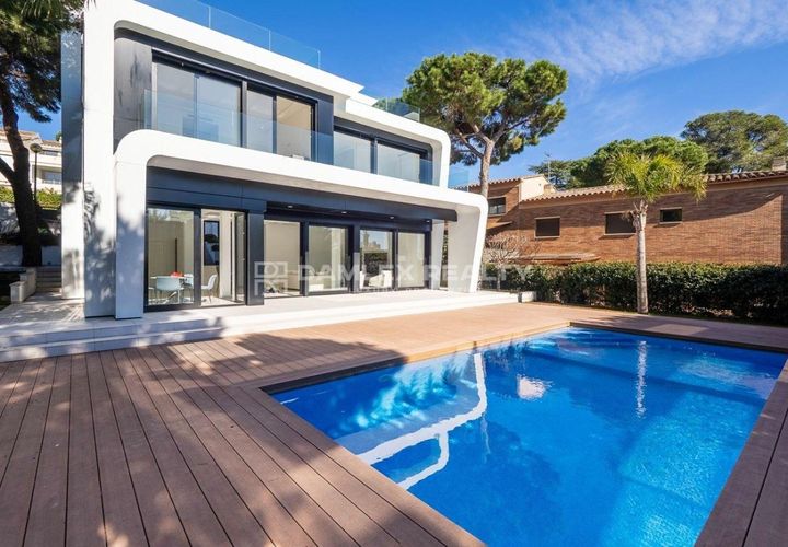 Villa a Platja D'aro, Gerona, Platja D'aro - € 2.650.000 | Ref: 75199 - foto 1