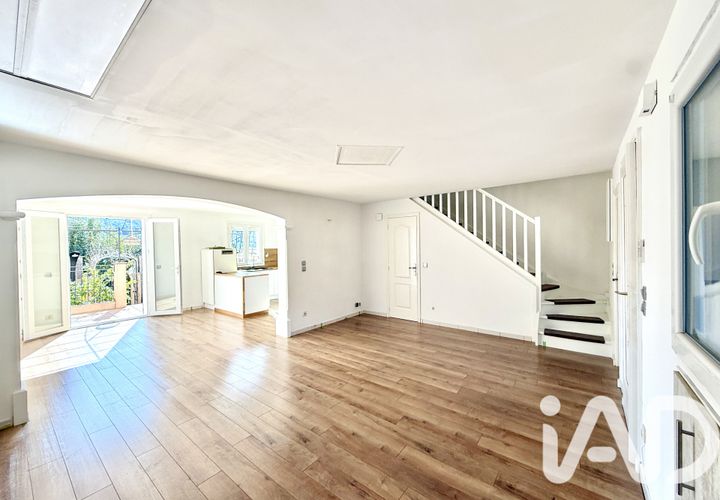 Villa i La Mole, Var, La Mole - € 376.000 | Ref: 49894 - foto 1