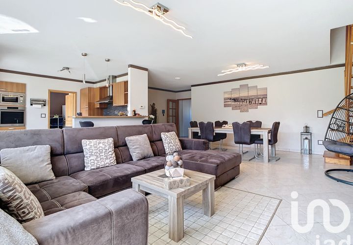 Villa a Waldweistroff, Moselle, Waldweistroff - € 349.000 | Ref: 33489 - foto 1