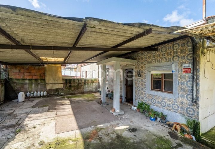Villa a Pedroucos, Porto, Pedroucos - € 220.000 | Ref: ZMPT585347 - foto 1