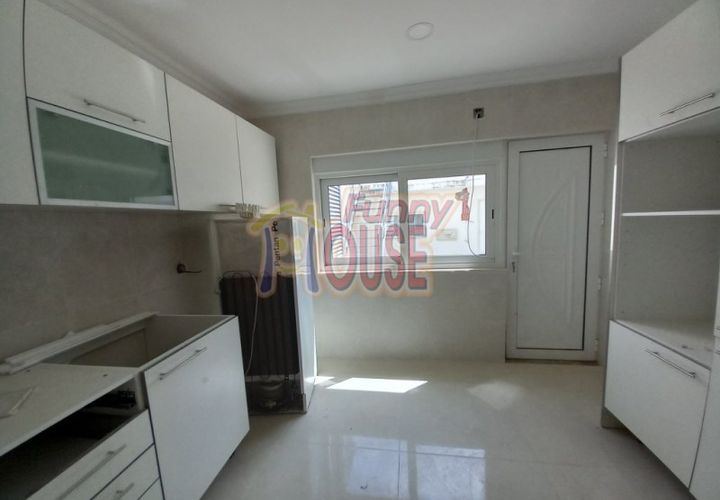 Byhus i Amora, Setubal, Amora - € 445.000 | Ref: 41332 - foto 1