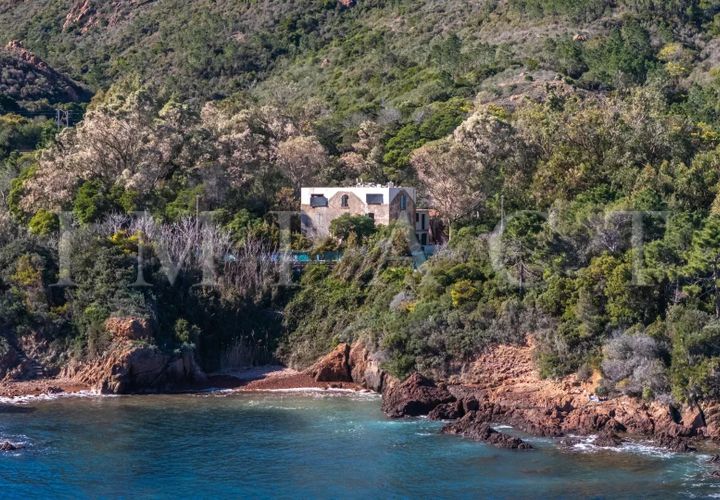 Villa i Saint-Raphaël, Var, Saint-Raphaël - € 1.950.000 | Ref: 2204 CD - foto 1
