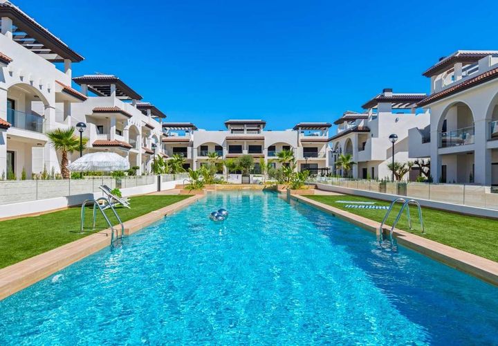 Bungalow i Rojales, Alicante, Rojales - € 415.000 | Ref: 766905 - foto 1