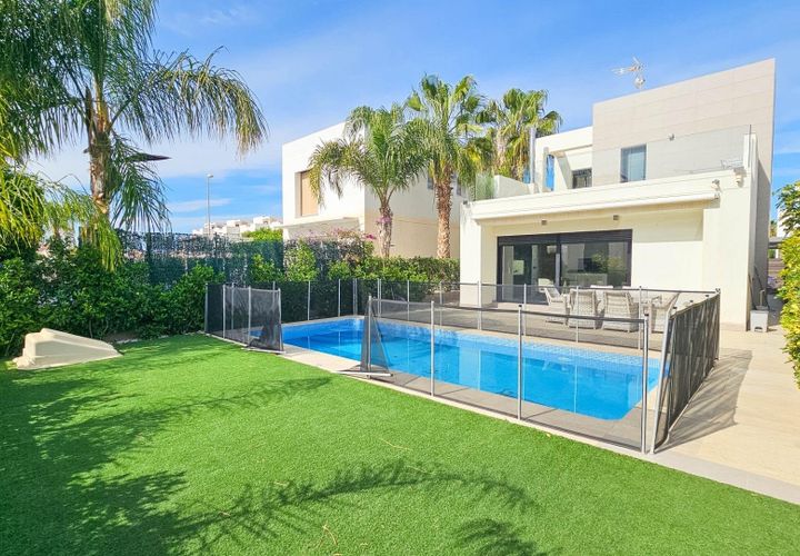 Villa i Rojales, Alicante, Rojales - € 458.900 | Ref: AG19MLSC7336401 - foto 1