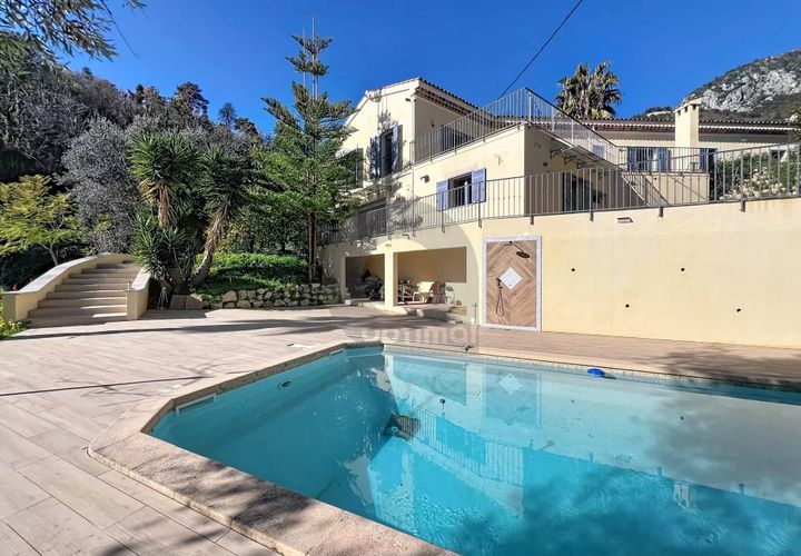 Villa i Menton, Alpes-Maritimes, Menton - € 870.000 | Ref: A06250 - foto 1