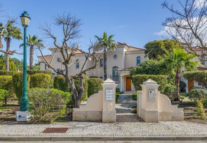 Villa i Almancil, Faro, Almancil - € 1.750.000 | Ref: C0358-01063 - foto 1