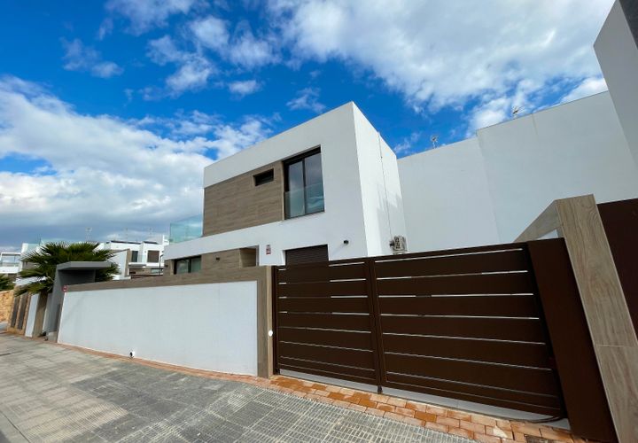 Villa a Benijofar, Alicante, Benijofar - € 440.000 | Ref: CLDZSL-99372 - foto 1
