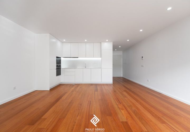 Duplex i Espinho, Aveiro, Espinho - € 600.000 | Ref: BS-9328 - foto 1