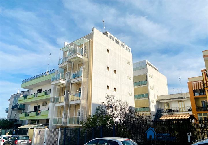 Lejlighed i Capurso, Bari, Capurso - € 160.000 | Ref: EZB-716 - foto 1