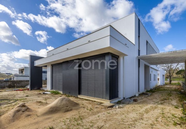 Villa a Boa Vista, Leiria, Boa Vista - € 595.000 | Ref: ZMPT585573 - foto 1
