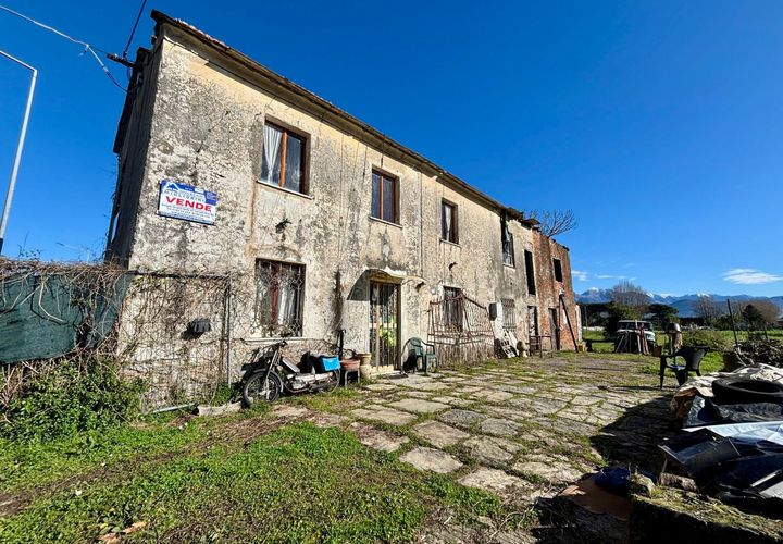 Villa a Ameglia, La Spezia, Ameglia - € 180.000 | Ref: 1443 - foto 1