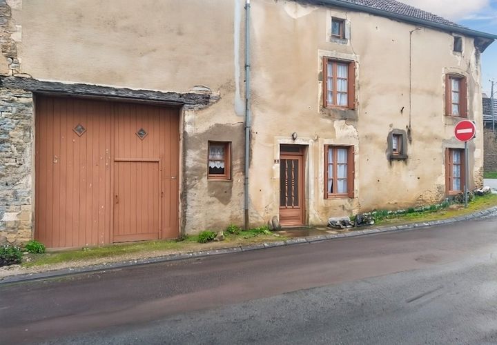 Landsbyhus i Chassigny, Haute-Marne, Chassigny - € 35.000 | Ref: 830033107498 - foto 1