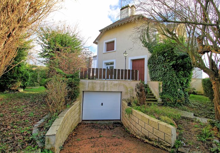 Villa i Rouen, Seine-Maritime, Rouen - € 250.000 | Ref: 86736154 - foto 1