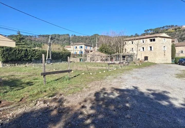 Helårsgrund i Les Vans, Ardeche, Les Vans - € 50.000 | Ref: 86753923 - foto 1